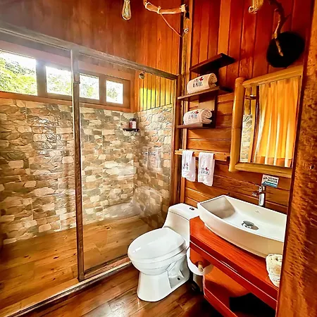 Heimatlos Amazon Lodge Puyo Exterior photo