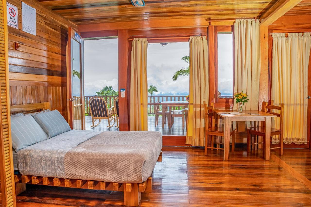 Hotel Heimatlos 3*