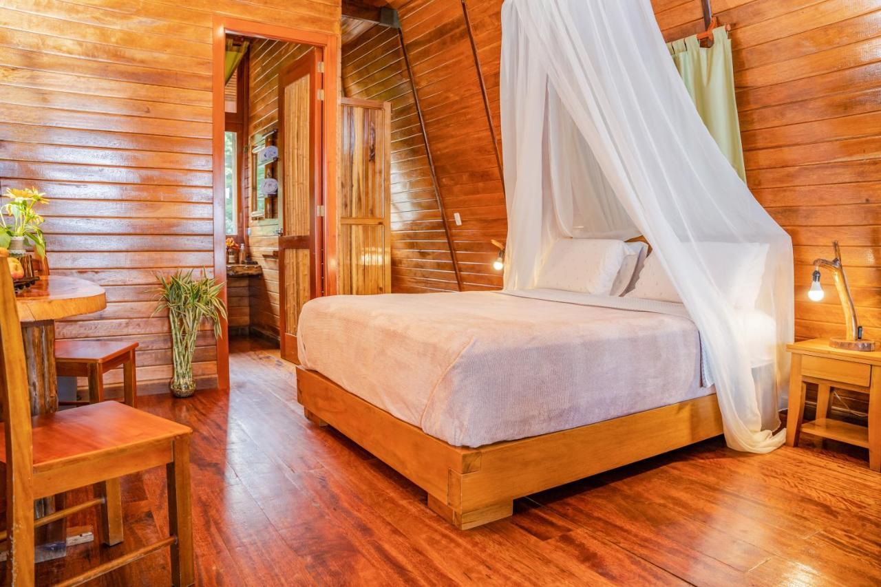 Hotel Heimatlos Puyo