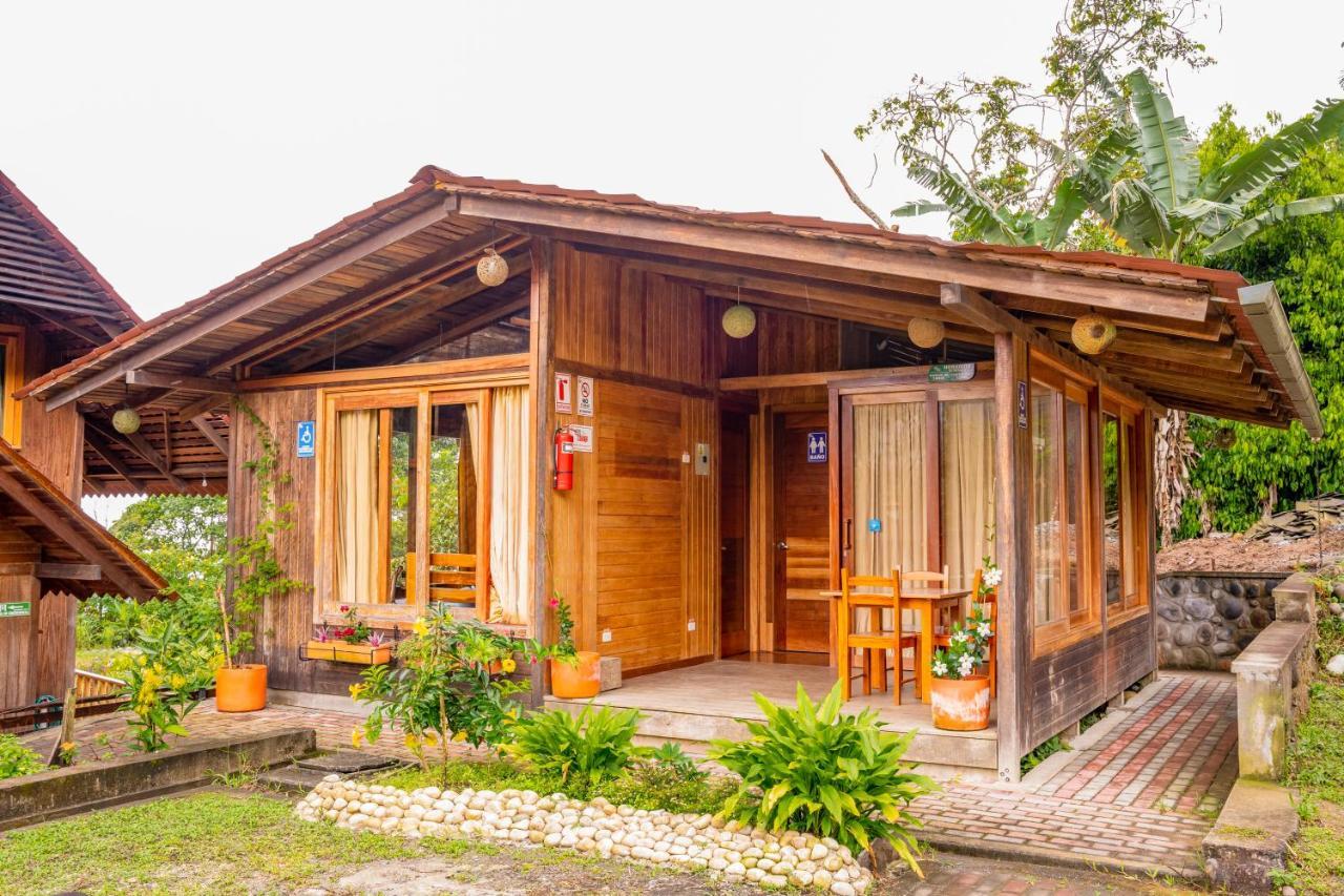 Hotel Heimatlos Puyo