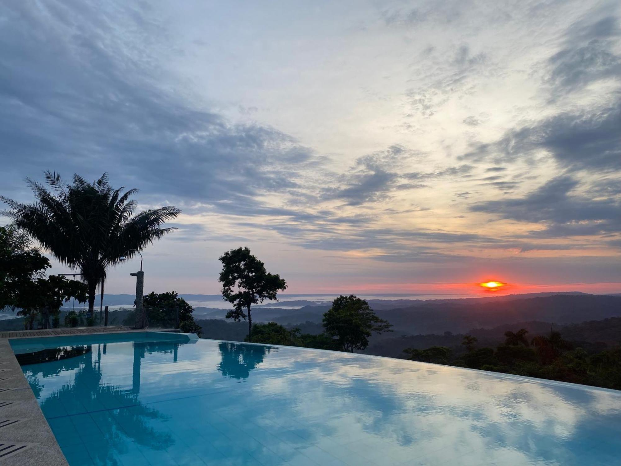 Hotel Heimatlos 3*