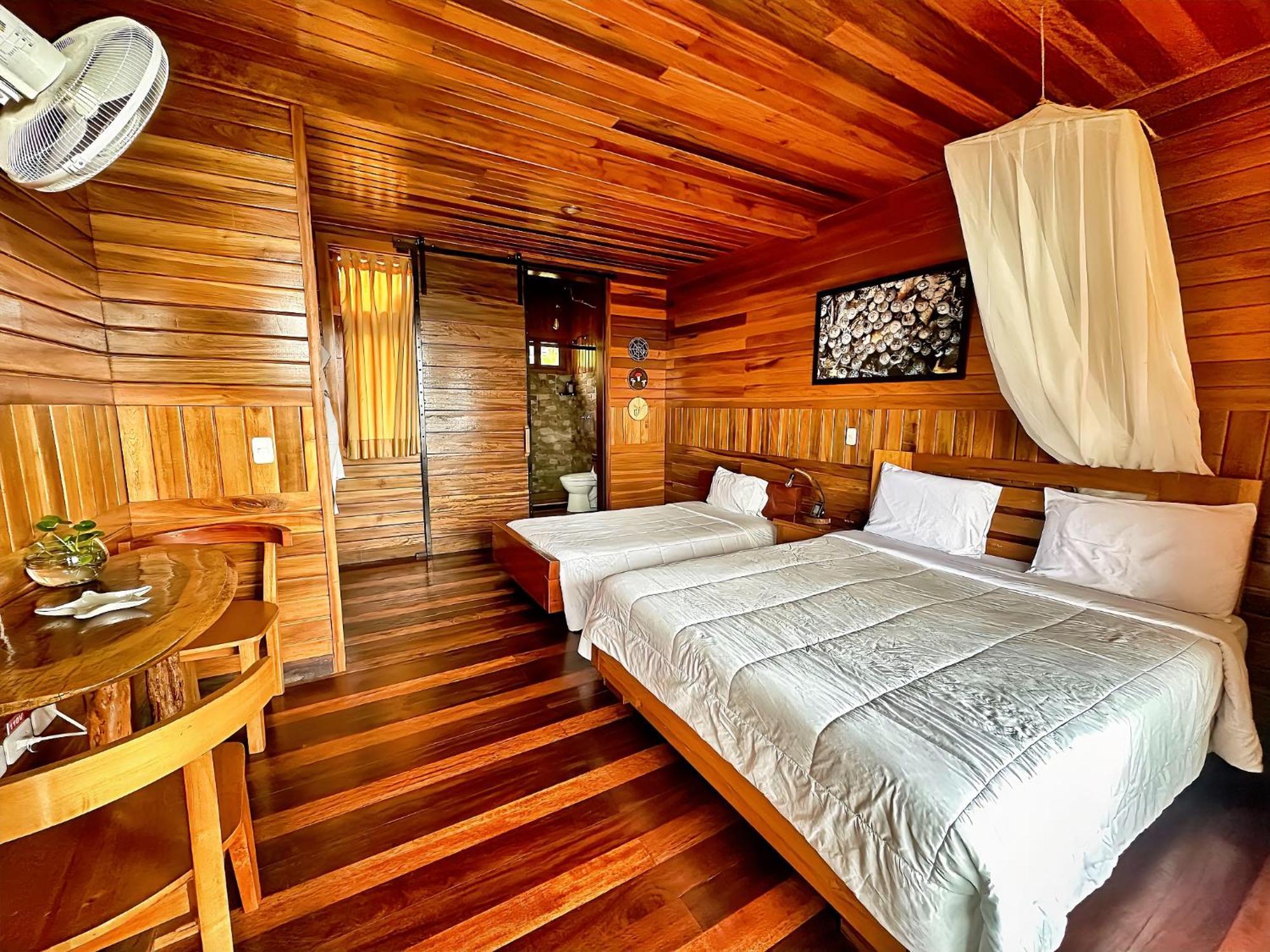 Hotel Heimatlos